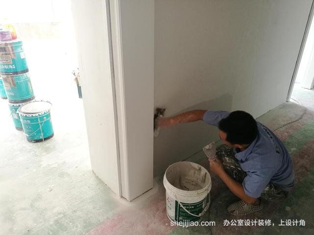 参观施工工地时,如何检查?